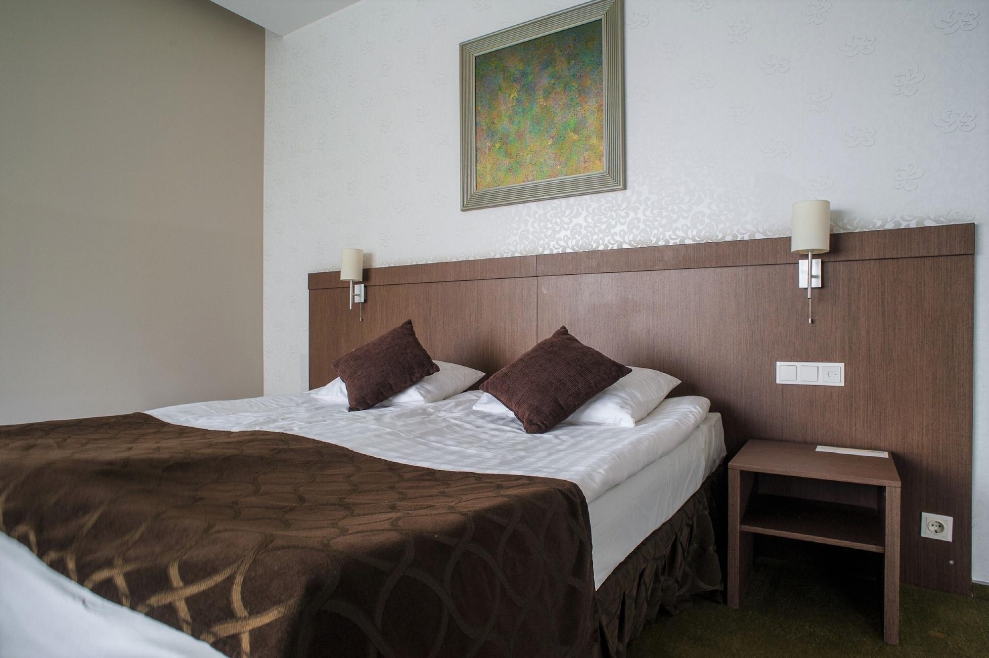 酒店 Rija Vef With Free Parking 里加