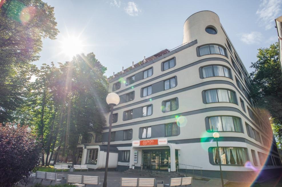 Rija Vef With Free Parking 3* 里加