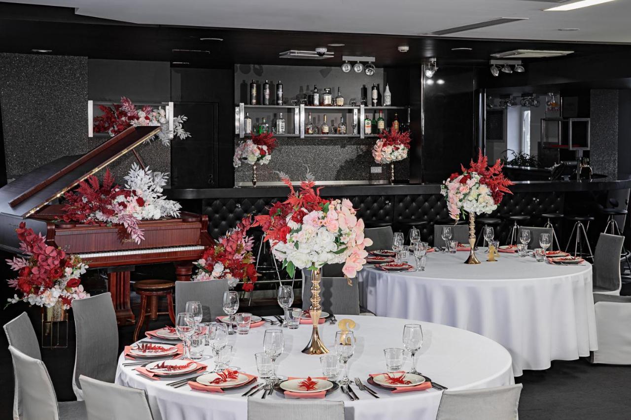 Rija Vef With Free Parking 酒店 里加