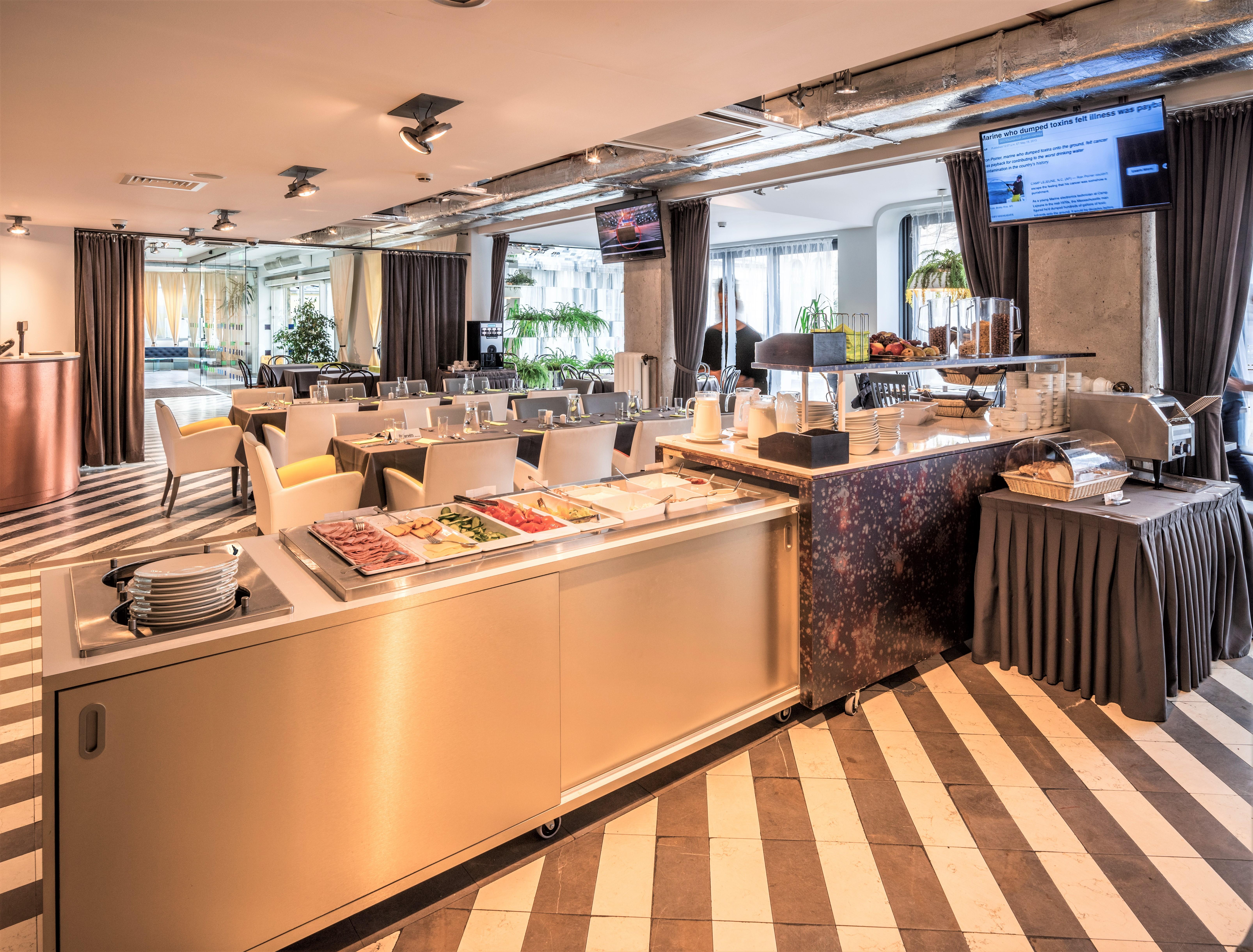 酒店 Rija Vef With Free Parking
