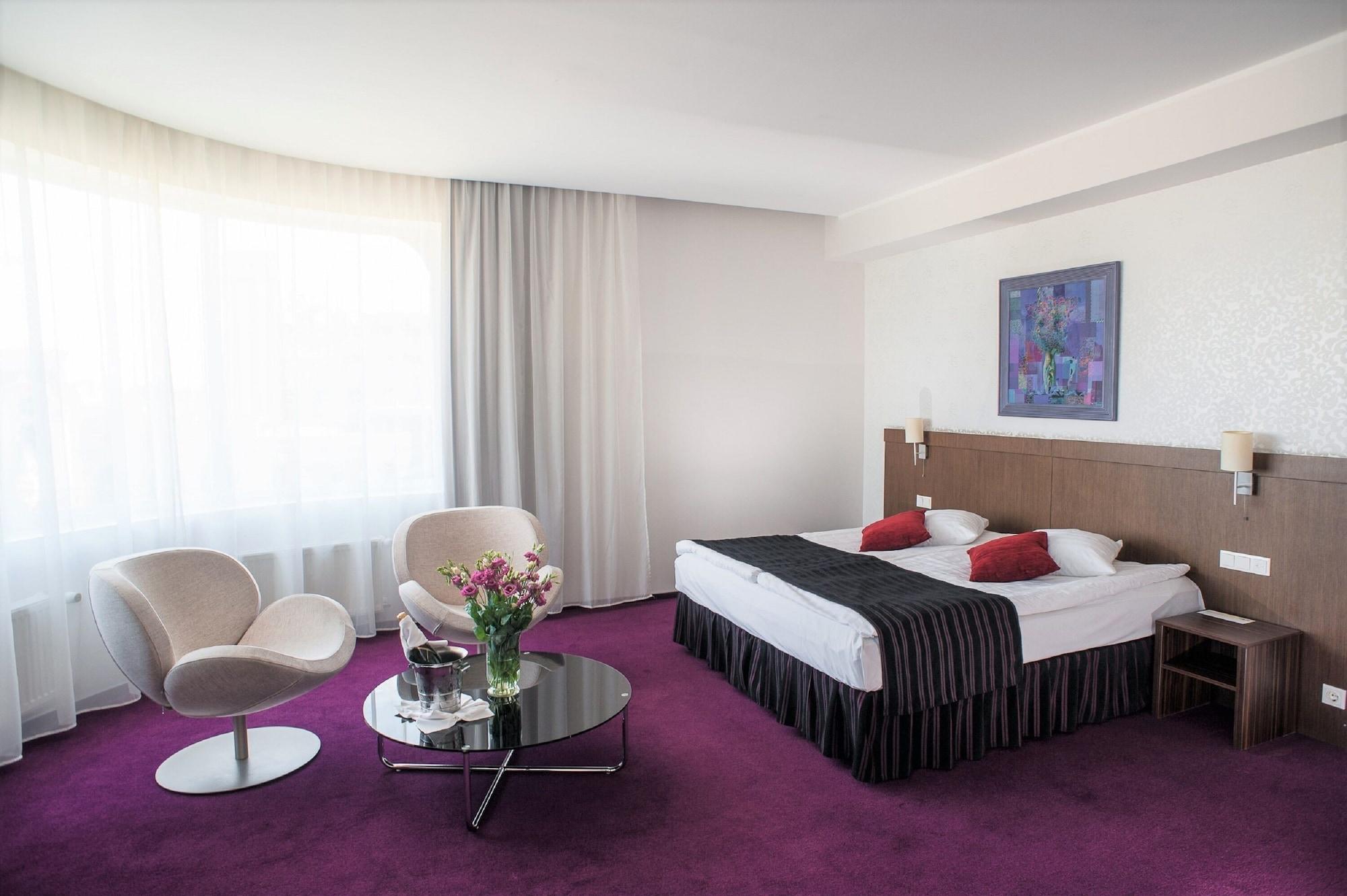 Hotelli Rija Vef With Free Parking Riika