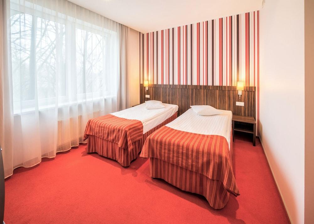 酒店 Rija Vef With Free Parking 3*